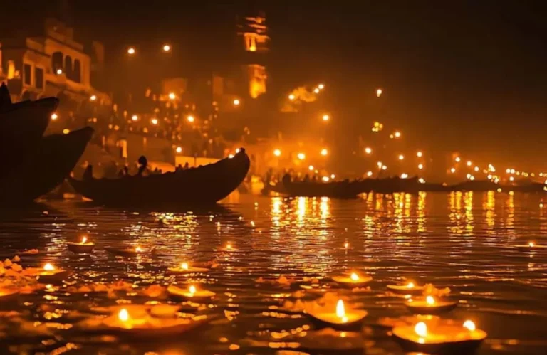 Dev Deepawali 2025 : देव दिवाली पर आज शाम इतने बजे से शुरू होगा पूजा का मुहूर्त