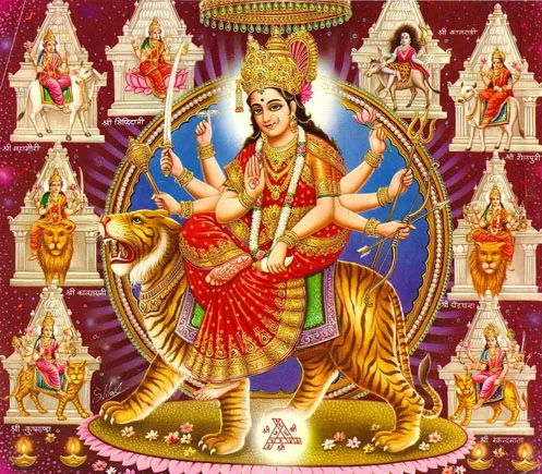 Maa Durga Aarti: मां दुर्गा की आरती करने से पूरी होती हैं मनोकामनाएं, यहां पढ़ें संपूर्ण आरती !
